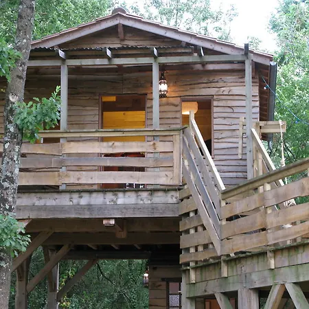 Les Du Tertre بيت للعطل